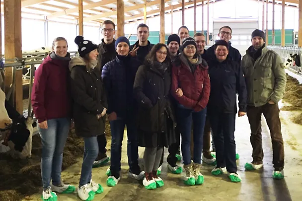 Group picture in the barn Group picture in the barn